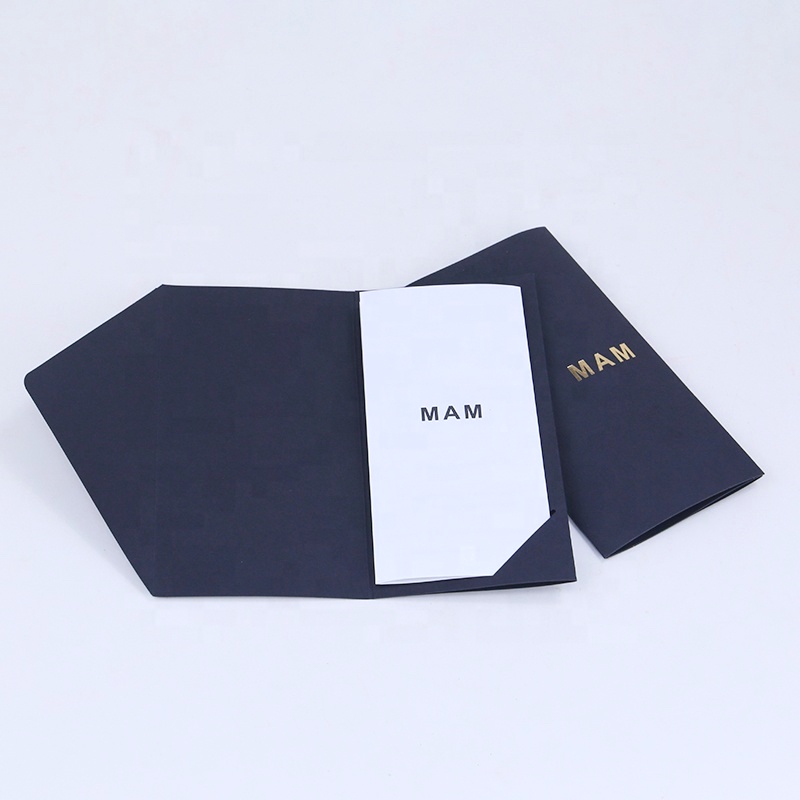 bespoke-printed-envelops-with-card
