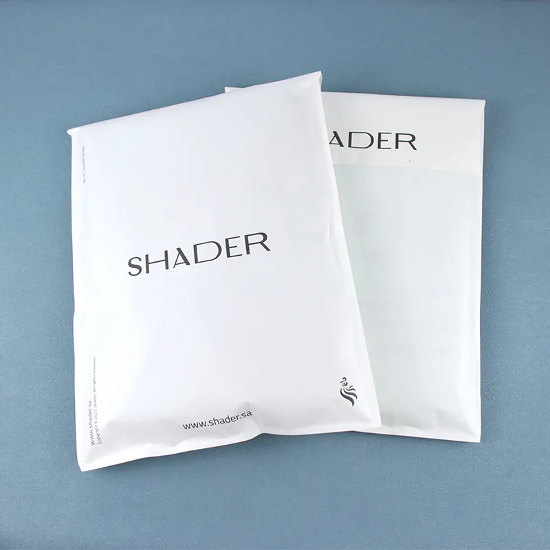 custom printed white paper mailing bag with padding